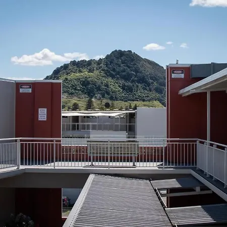 Downtown Mount Maunganui Beach Exterior photo